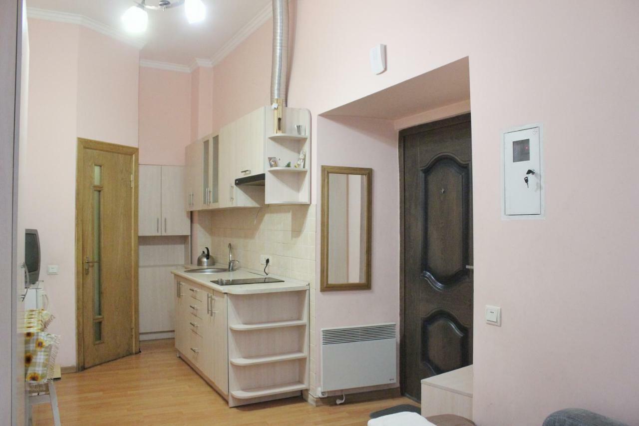 в оренду по вулиці гавришкевича 10 Apartment *